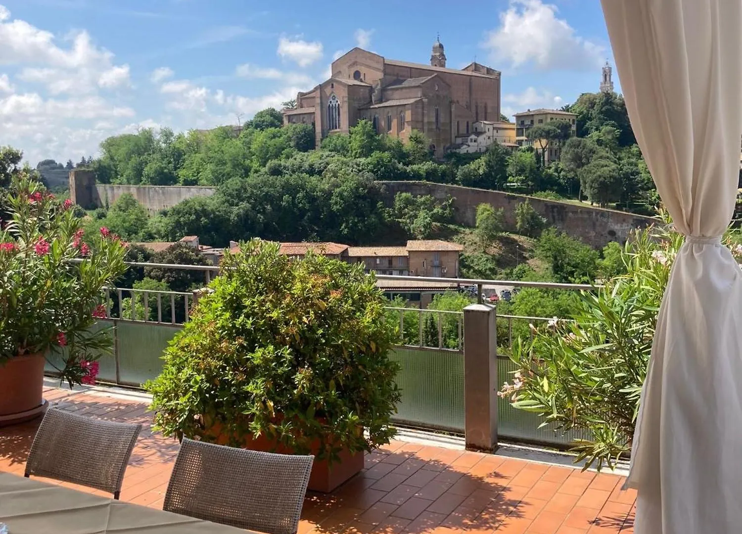 Attico San Francesco Apartment Siena 0*,